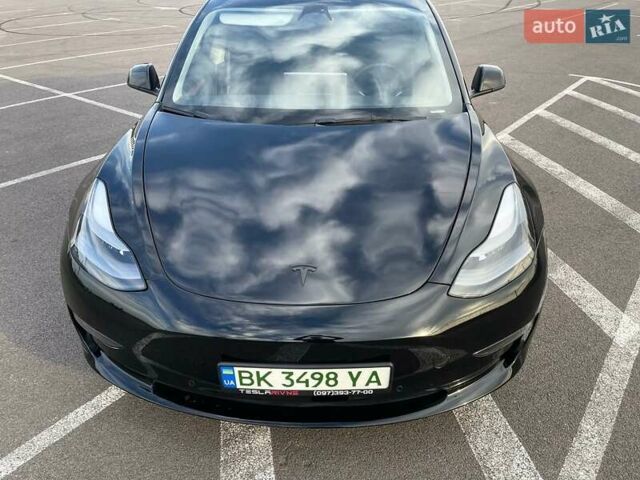 Черный Тесла Модель 3, объемом двигателя 0 л и пробегом 44 тыс. км за 25500 $, фото 7 на Automoto.ua