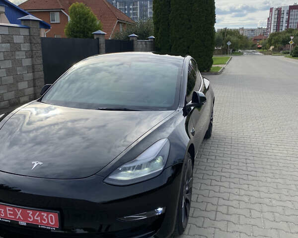 Чорний Тесла Модель 3, об'ємом двигуна 0 л та пробігом 31 тис. км за 25100 $, фото 15 на Automoto.ua