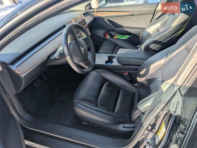 Черный Тесла Модель 3, объемом двигателя 0 л и пробегом 81 тыс. км за 22500 $, фото 4 на Automoto.ua