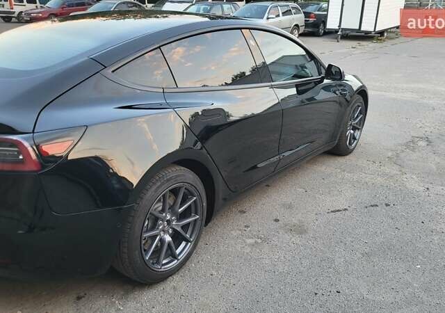 Черный Тесла Модель 3, объемом двигателя 0 л и пробегом 56 тыс. км за 21500 $, фото 6 на Automoto.ua