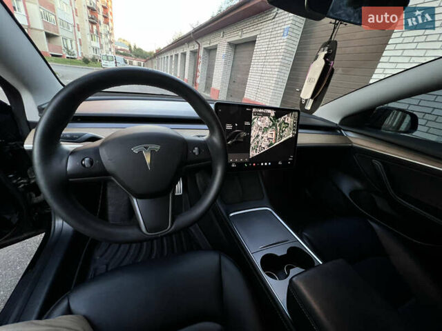 Черный Тесла Модель 3, объемом двигателя 0 л и пробегом 72 тыс. км за 22450 $, фото 21 на Automoto.ua