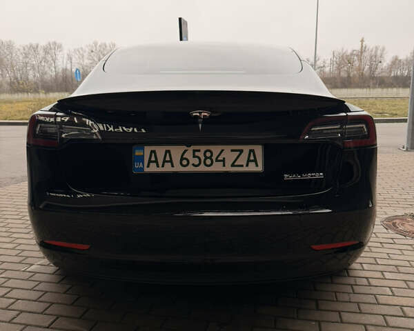 Черный Тесла Модель 3, объемом двигателя 0 л и пробегом 38 тыс. км за 33000 $, фото 7 на Automoto.ua