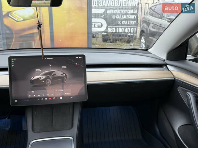 Черный Тесла Модель 3, объемом двигателя 0 л и пробегом 116 тыс. км за 20999 $, фото 33 на Automoto.ua