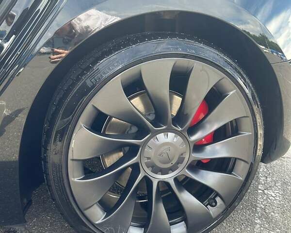 Чорний Тесла Модель 3, об'ємом двигуна 0 л та пробігом 45 тис. км за 25990 $, фото 6 на Automoto.ua