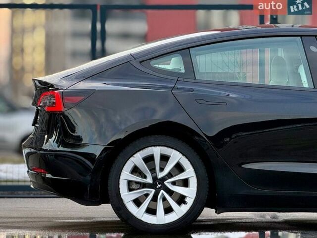 Черный Тесла Модель 3, объемом двигателя 0 л и пробегом 56 тыс. км за 23500 $, фото 12 на Automoto.ua