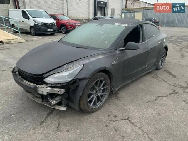 Черный Тесла Модель 3, объемом двигателя 0 л и пробегом 78 тыс. км за 17000 $, фото 7 на Automoto.ua