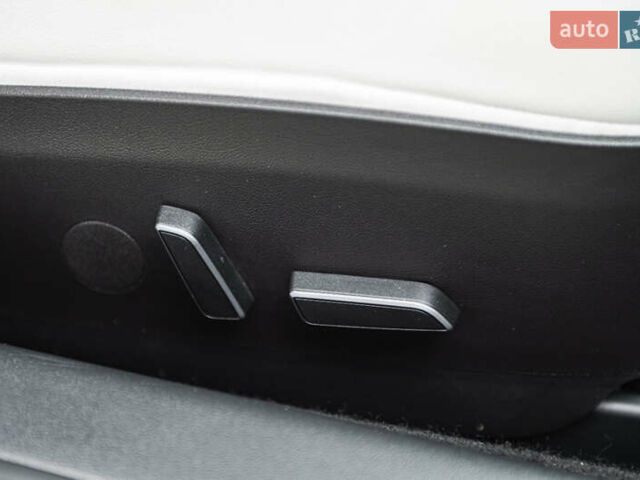 Черный Тесла Модель 3, объемом двигателя 0 л и пробегом 16 тыс. км за 27500 $, фото 21 на Automoto.ua