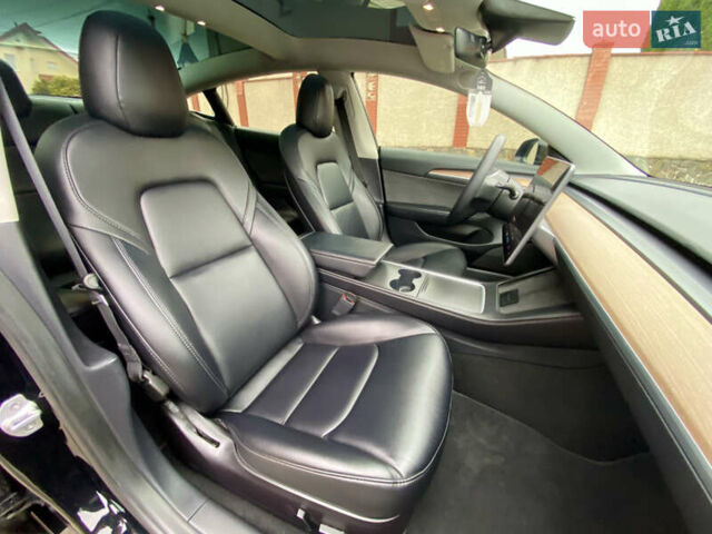 Чорний Тесла Модель 3, об'ємом двигуна 0 л та пробігом 146 тис. км за 20800 $, фото 44 на Automoto.ua