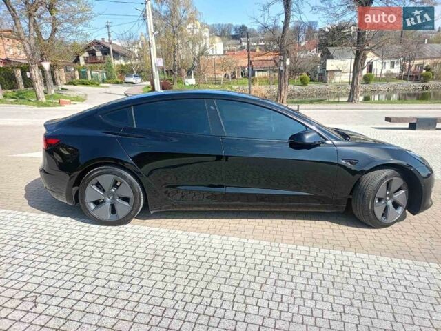 Черный Тесла Модель 3, объемом двигателя 0 л и пробегом 45 тыс. км за 22999 $, фото 5 на Automoto.ua