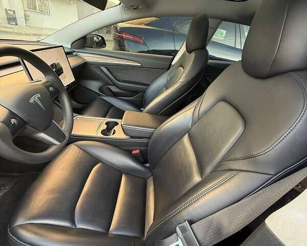 Чорний Тесла Модель 3, об'ємом двигуна 0 л та пробігом 92 тис. км за 21000 $, фото 17 на Automoto.ua