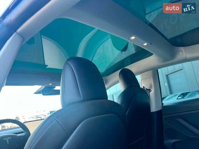 Черный Тесла Модель 3, объемом двигателя 0 л и пробегом 76 тыс. км за 23390 $, фото 32 на Automoto.ua