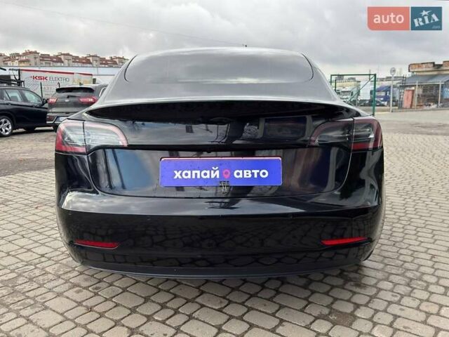 Чорний Тесла Модель 3, об'ємом двигуна 0 л та пробігом 75 тис. км за 27500 $, фото 6 на Automoto.ua