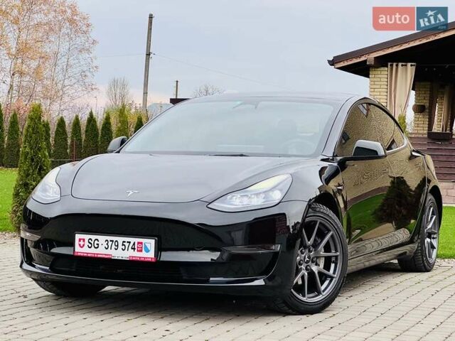 Черный Тесла Модель 3, объемом двигателя 0 л и пробегом 73 тыс. км за 23999 $, фото 1 на Automoto.ua