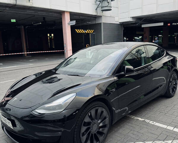 Черный Тесла Модель 3, объемом двигателя 0 л и пробегом 17 тыс. км за 26000 $, фото 4 на Automoto.ua