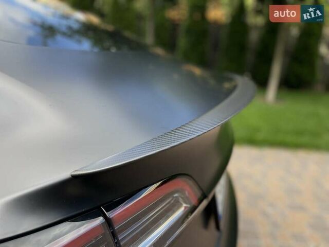 Чорний Тесла Модель 3, об'ємом двигуна 0 л та пробігом 90 тис. км за 30000 $, фото 10 на Automoto.ua