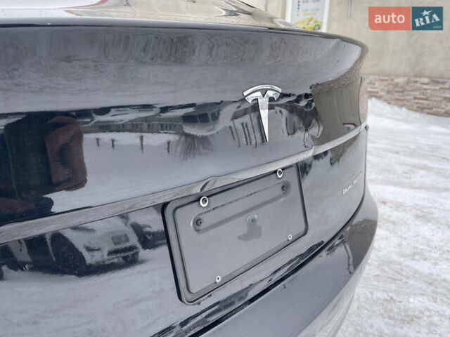 Черный Тесла Модель 3, объемом двигателя 0 л и пробегом 137 тыс. км за 11800 $, фото 9 на Automoto.ua