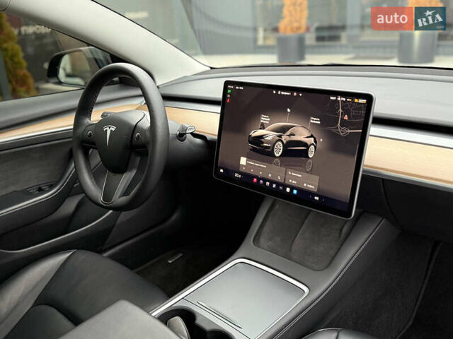 Чорний Тесла Модель 3, об'ємом двигуна 0 л та пробігом 36 тис. км за 19500 $, фото 17 на Automoto.ua