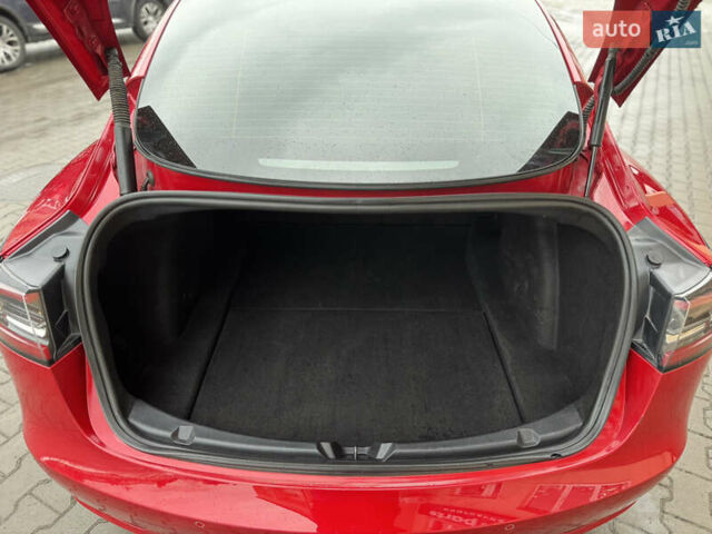 Черный Тесла Модель 3, объемом двигателя 0 л и пробегом 171 тыс. км за 16300 $, фото 36 на Automoto.ua