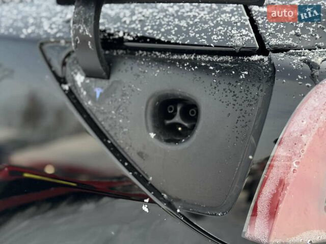 Чорний Тесла Модель 3, об'ємом двигуна 0 л та пробігом 88 тис. км за 19500 $, фото 8 на Automoto.ua