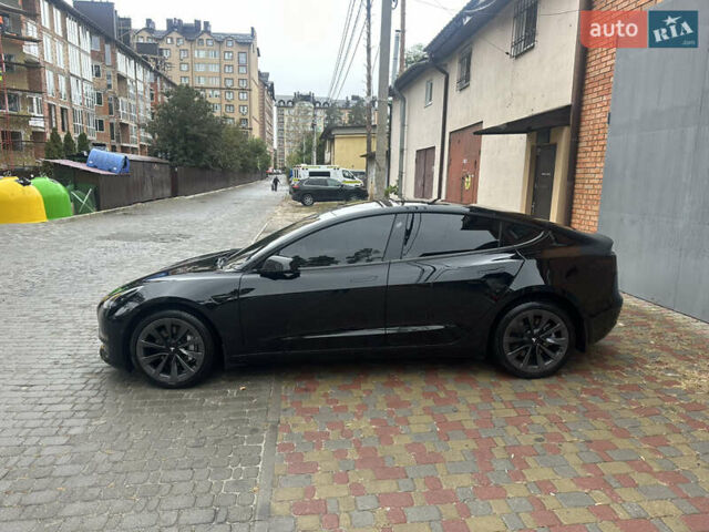 Чорний Тесла Модель 3, об'ємом двигуна 0 л та пробігом 43 тис. км за 22500 $, фото 2 на Automoto.ua