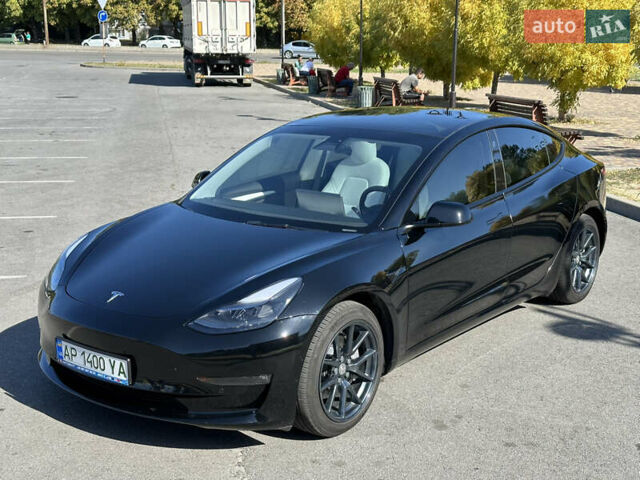 Тесла Модель 3 2022 у Запоріжжя на Automoto.ua Чорний Тесла Модель 3, об'ємом двигуна 0 л та пробігом 25 тис. км за 25499 $, фото 1 на Automoto.ua