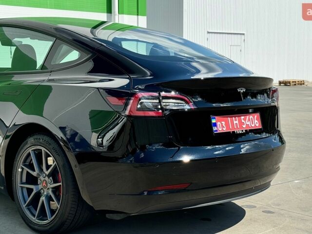Чорний Тесла Модель 3, об'ємом двигуна 0 л та пробігом 230 тис. км за 17500 $, фото 28 на Automoto.ua