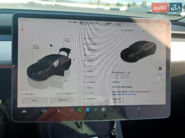 Чорний Тесла Модель 3, об'ємом двигуна 0 л та пробігом 67 тис. км за 5500 $, фото 8 на Automoto.ua