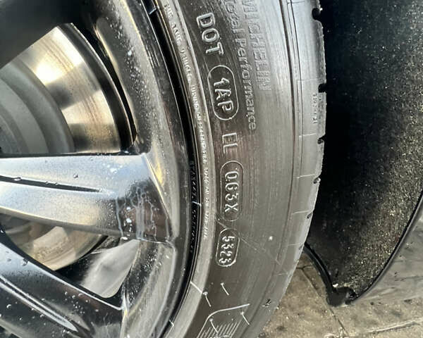 Чорний Тесла Модель 3, об'ємом двигуна 0 л та пробігом 61 тис. км за 21900 $, фото 11 на Automoto.ua