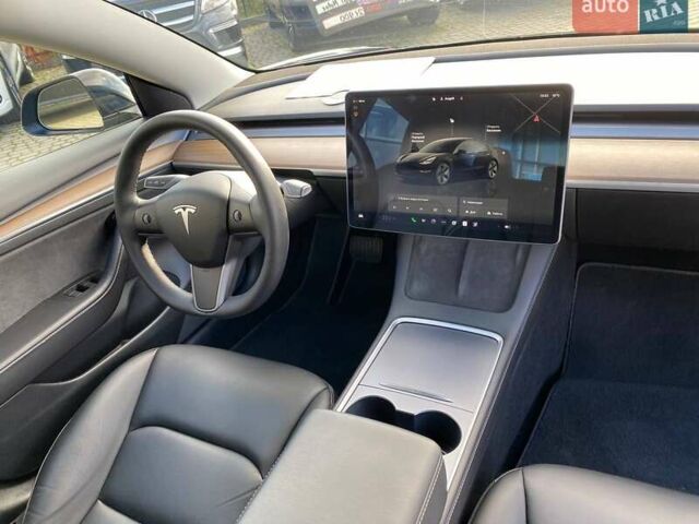 Черный Тесла Модель 3, объемом двигателя 0 л и пробегом 63 тыс. км за 19900 $, фото 9 на Automoto.ua