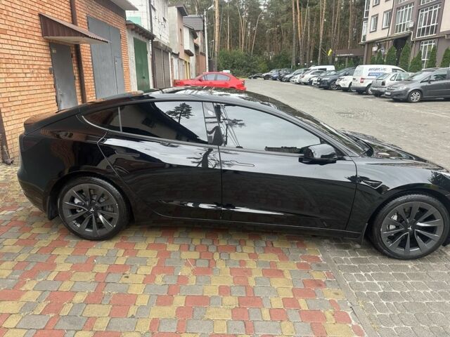 Чорний Тесла Модель 3, об'ємом двигуна 0 л та пробігом 43 тис. км за 22500 $, фото 4 на Automoto.ua
