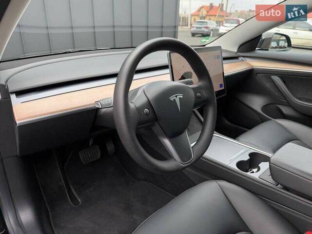 Чорний Тесла Модель 3, об'ємом двигуна 0 л та пробігом 45 тис. км за 25000 $, фото 17 на Automoto.ua