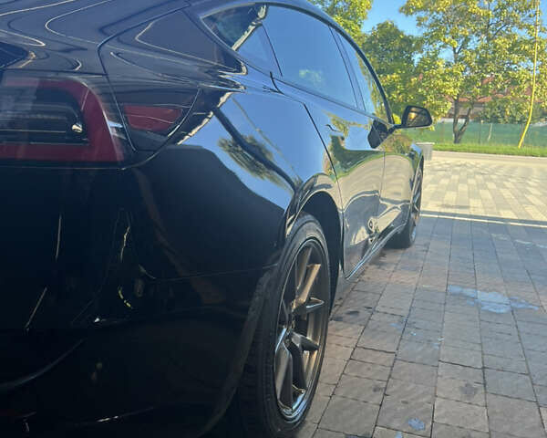 Чорний Тесла Модель 3, об'ємом двигуна 0 л та пробігом 230 тис. км за 15999 $, фото 4 на Automoto.ua