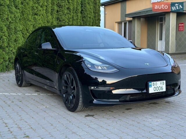 Чорний Тесла Модель 3, об'ємом двигуна 0 л та пробігом 40 тис. км за 23950 $, фото 5 на Automoto.ua