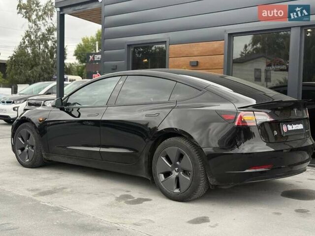 Чорний Тесла Модель 3, об'ємом двигуна 0 л та пробігом 41 тис. км за 23900 $, фото 5 на Automoto.ua