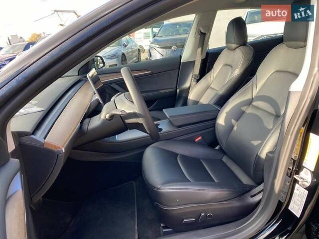 Черный Тесла Модель 3, объемом двигателя 0 л и пробегом 63 тыс. км за 19900 $, фото 14 на Automoto.ua