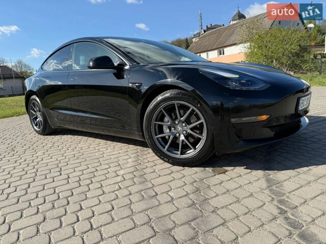 Чорний Тесла Модель 3, об'ємом двигуна 0 л та пробігом 73 тис. км за 20999 $, фото 10 на Automoto.ua
