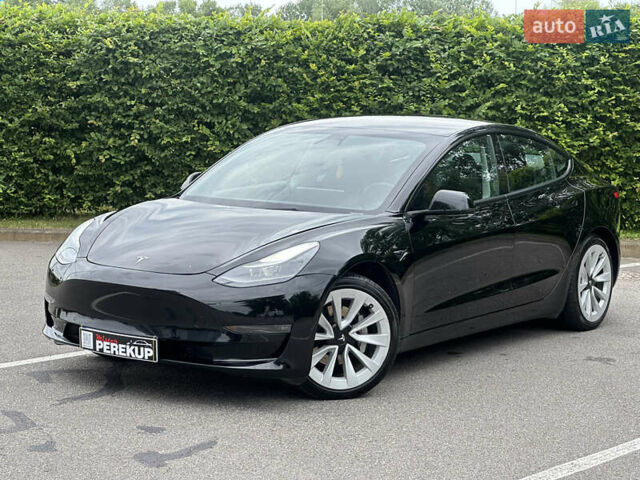 Тесла Модель 3 2022 в Киеве на Automoto.ua Черный Тесла Модель 3, объемом двигателя 0 л и пробегом 135 тыс. км за 19299 $, фото 8 на Automoto.ua
