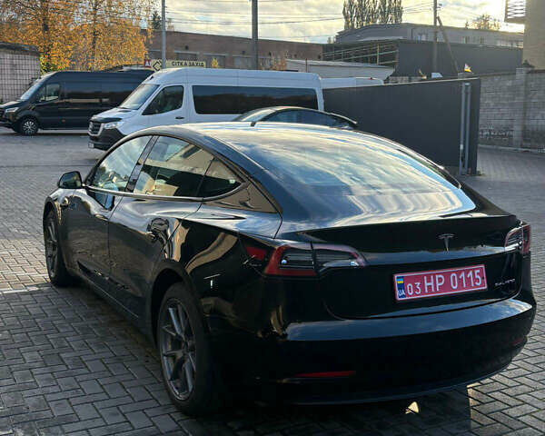 Тесла Модель 3 2022 у Рівному на Automoto.ua Чорний Тесла Модель 3, об'ємом двигуна 0 л та пробігом 78 тис. км за 19800 $, фото 6 на Automoto.ua