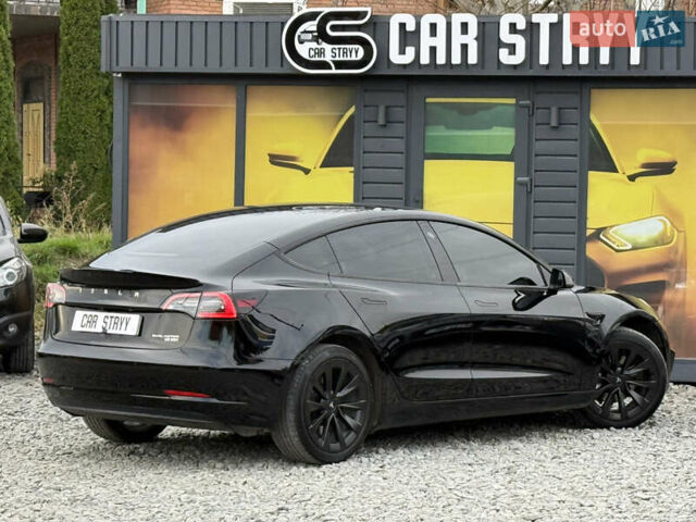 Черный Тесла Модель 3, объемом двигателя 0 л и пробегом 116 тыс. км за 20999 $, фото 20 на Automoto.ua