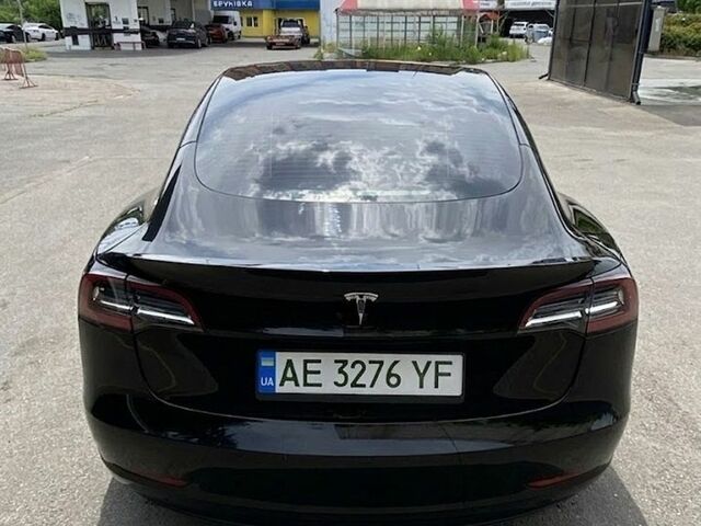 Черный Тесла Модель 3, объемом двигателя 0 л и пробегом 112 тыс. км за 17500 $, фото 4 на Automoto.ua