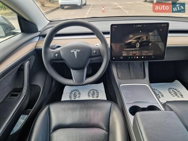 Черный Тесла Модель 3, объемом двигателя 0 л и пробегом 160 тыс. км за 14850 $, фото 28 на Automoto.ua