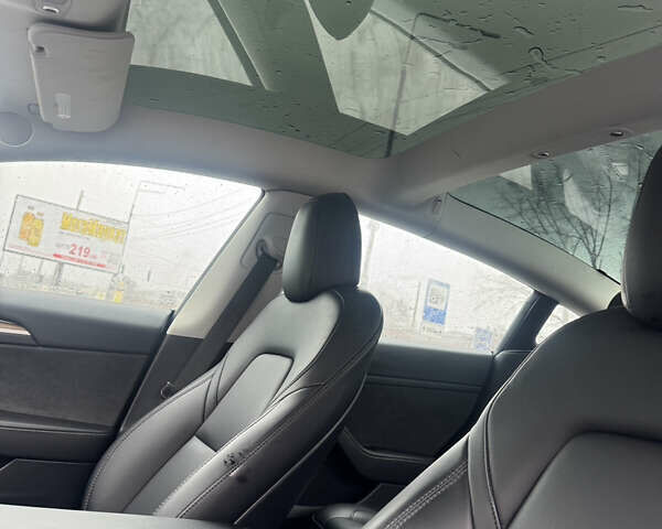 Черный Тесла Модель 3, объемом двигателя 0 л и пробегом 26 тыс. км за 22700 $, фото 8 на Automoto.ua