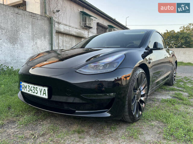 Черный Тесла Модель 3, объемом двигателя 0 л и пробегом 38 тыс. км за 34900 $, фото 2 на Automoto.ua