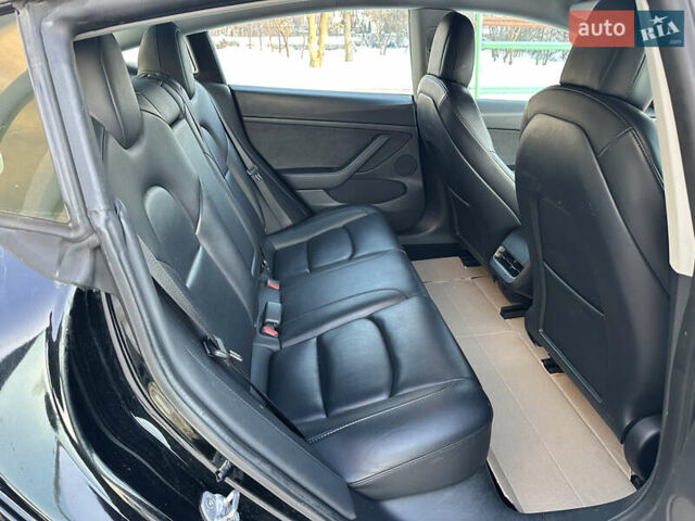 Черный Тесла Модель 3, объемом двигателя 0 л и пробегом 230 тыс. км за 15950 $, фото 9 на Automoto.ua