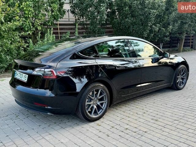 Чорний Тесла Модель 3, об'ємом двигуна 0 л та пробігом 248 тис. км за 16900 $, фото 5 на Automoto.ua