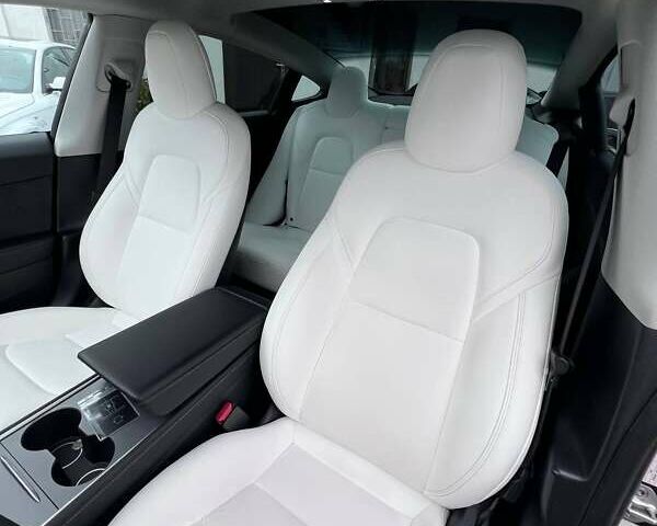 Черный Тесла Модель 3, объемом двигателя 0 л и пробегом 69 тыс. км за 21000 $, фото 25 на Automoto.ua