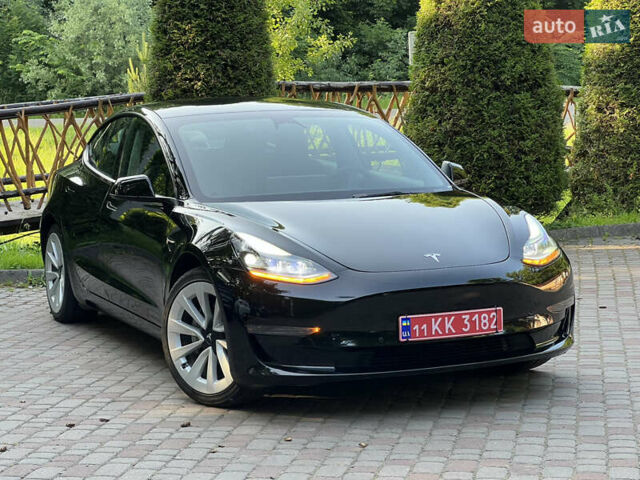 Черный Тесла Модель 3, объемом двигателя 0 л и пробегом 134 тыс. км за 17500 $, фото 2 на Automoto.ua