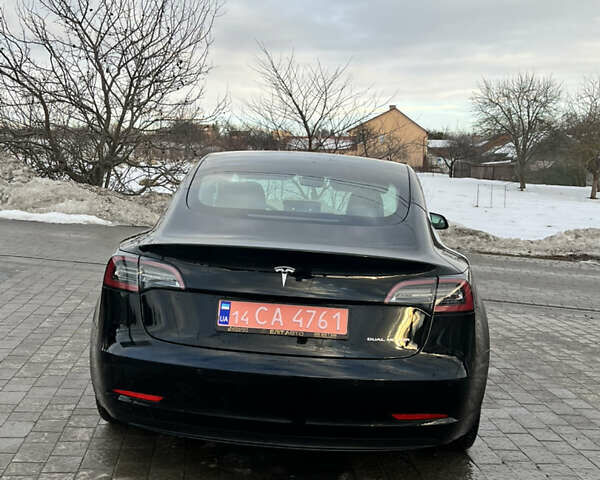 Чорний Тесла Модель 3, об'ємом двигуна 0 л та пробігом 61 тис. км за 21900 $, фото 8 на Automoto.ua