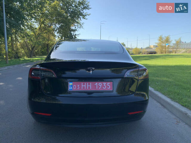 Тесла Модель 3 2022 в Киеве на Automoto.ua Черный Тесла Модель 3, объемом двигателя 0 л и пробегом 93 тыс. км за 19950 $, фото 7 на Automoto.ua