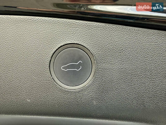 Черный Тесла Модель 3, объемом двигателя 0 л и пробегом 116 тыс. км за 20999 $, фото 39 на Automoto.ua